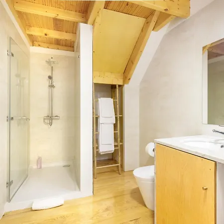 Fly Me To The Moon *