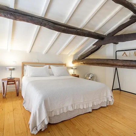 公寓 Fly Me To The Moon *